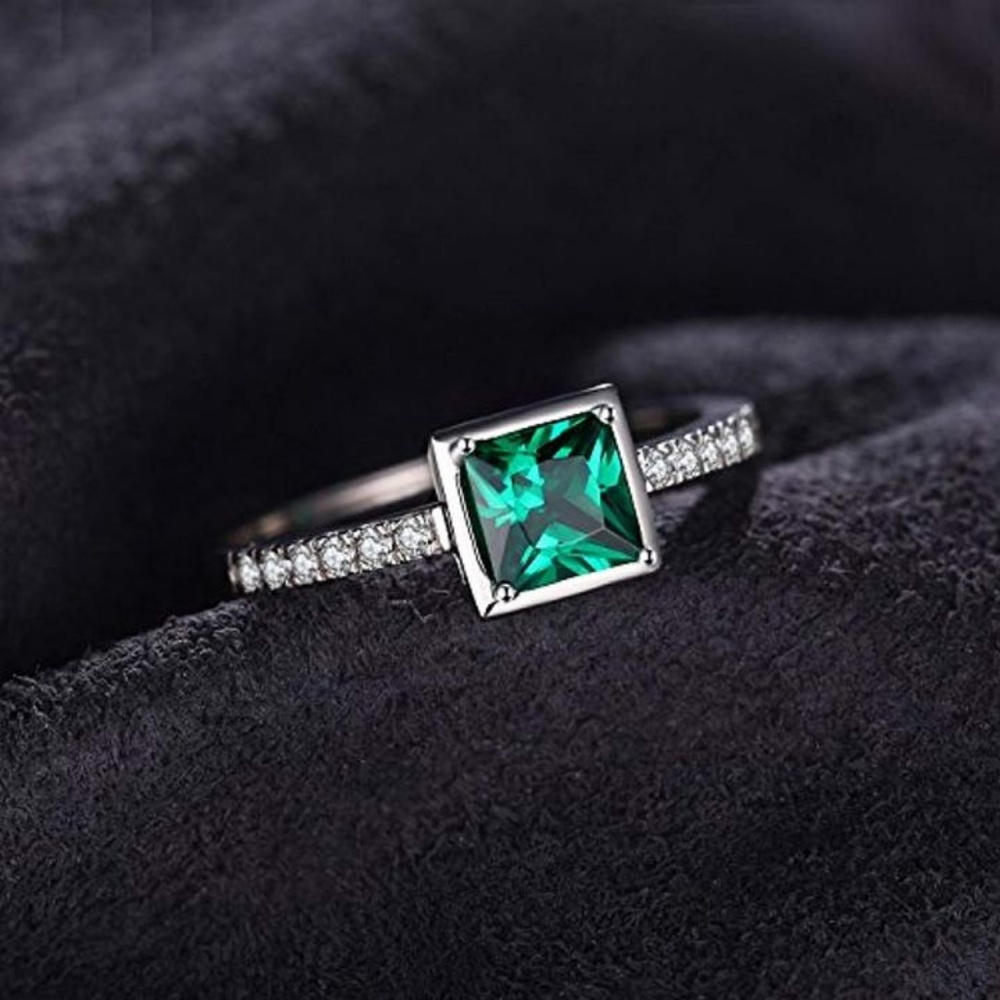 💚 Nano Russian Emerald Ring - 925 Sterling Silver 💍